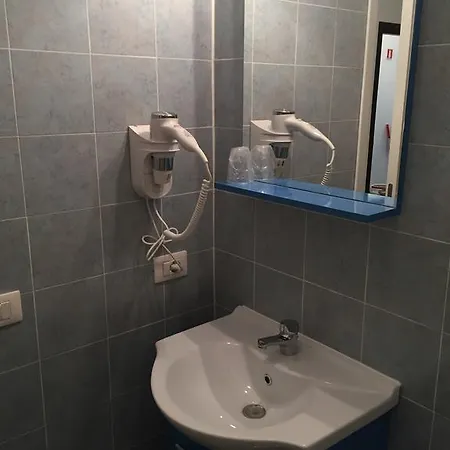 水瓶座罗马酒店 住宿加早餐酒店 3*