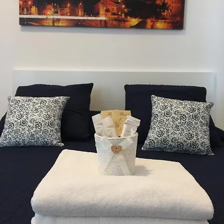 Bed & Breakfast Aquarius 3*