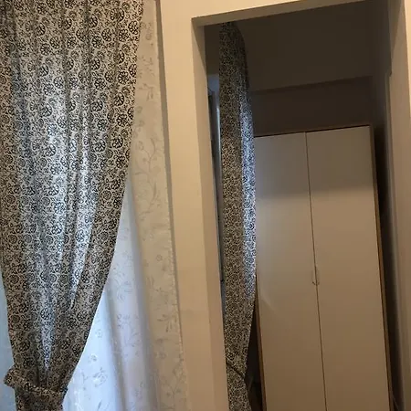 Alojamento de Acomodação e Pequeno-almoço Aquarius Roma